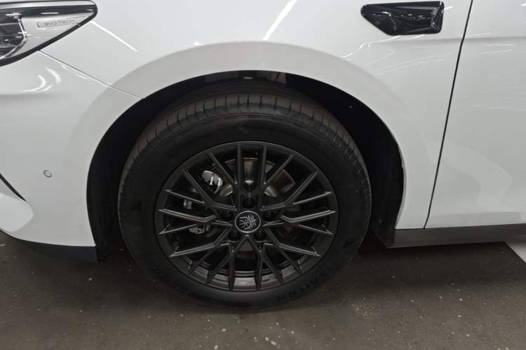 Used BYD Qin PLUS 2025 EV Smart Drive Edition 510KM Leading Model
