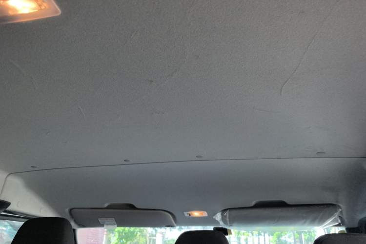 Used JMC Fushun 2023 2.0T Automatic Mid-Range Mid-Roof Commercial Multi-Purpose 7-Seater Passenger Vehicle