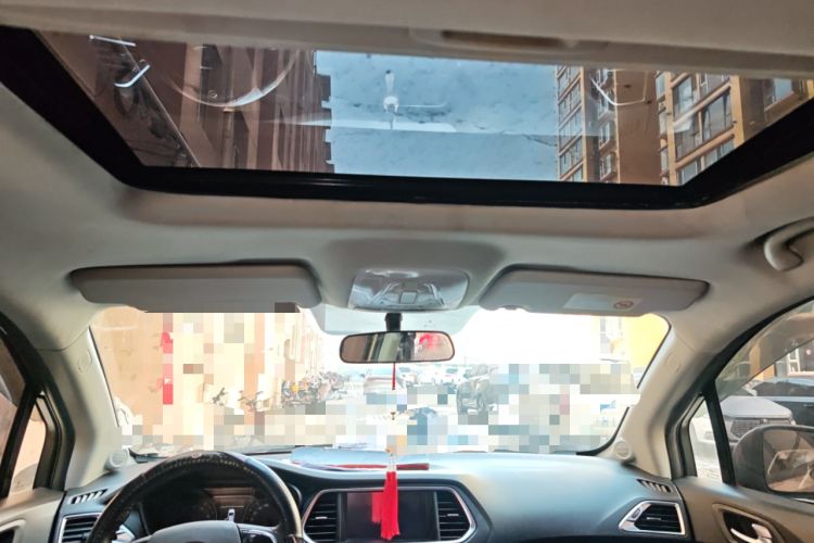 Used GAC Trumpchi GS4 2015 200T G-DCT Luxury Edition Headliner