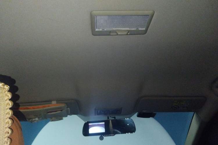 Used Suzuki S-Cross 2014 1.6L CVT Two-Wheel Drive Entry Model
