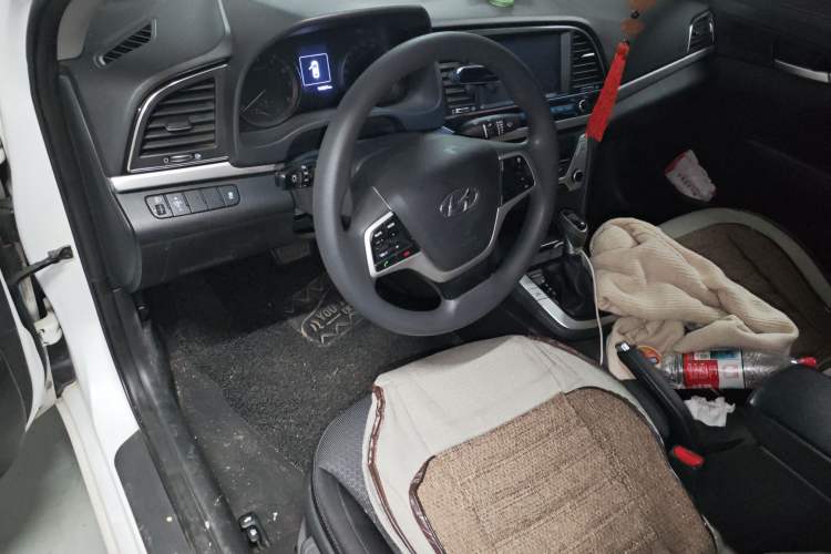 Used Hyundai Elantra (6th Generation / Lingdong) 2016 1.6L Automatic ZhiXuan – Elite Version