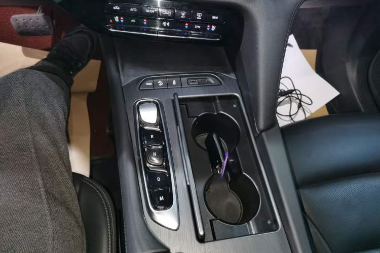 Used Buick Enclave 2022 652T Two-Wheel-Drive Prestige 7-Seater