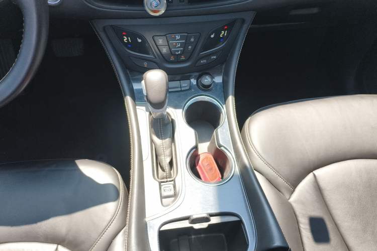 Used Buick Envision 2016 28T Four-Wheel Drive Elite Version
