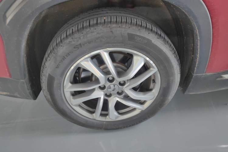 Used Nio ES6 2019 510 km Performance Version Right Rear Wheel Hub