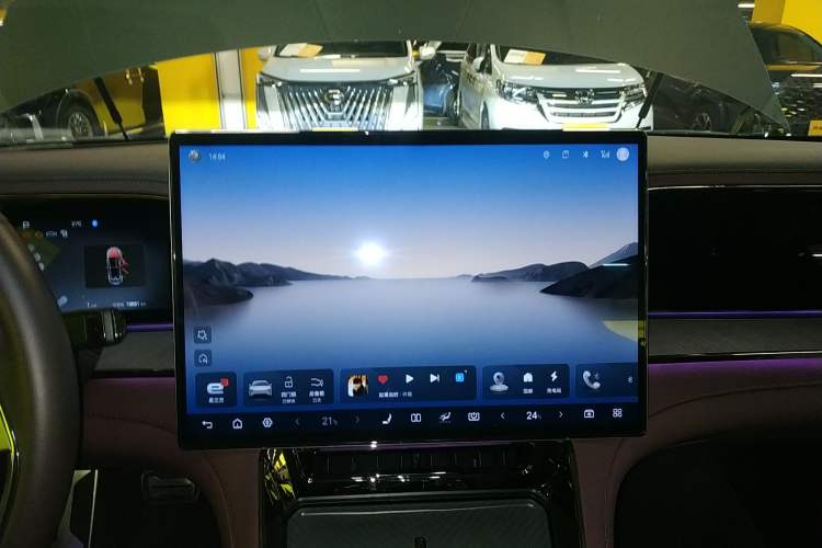 Used Denza Z9 2024 1100 km Four-Wheel Drive Max Version