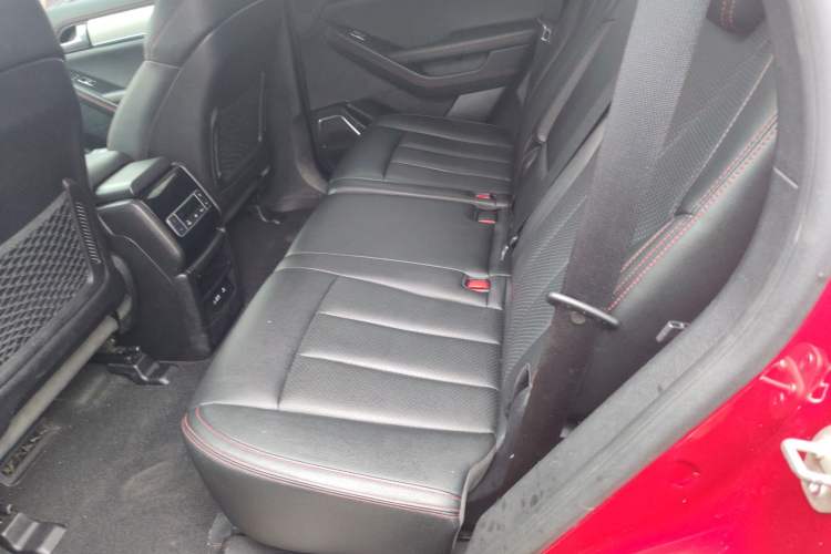 Used BYD Tang New Energy 2018 DM 2.0T All-Wheel Drive Smart Connectivity Luxury Model 7 Seats China V Emission Standard
