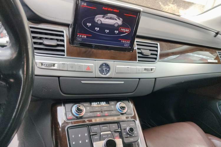 Used Audi A8 2014 A8L 45 TFSI quattro Comfort model
