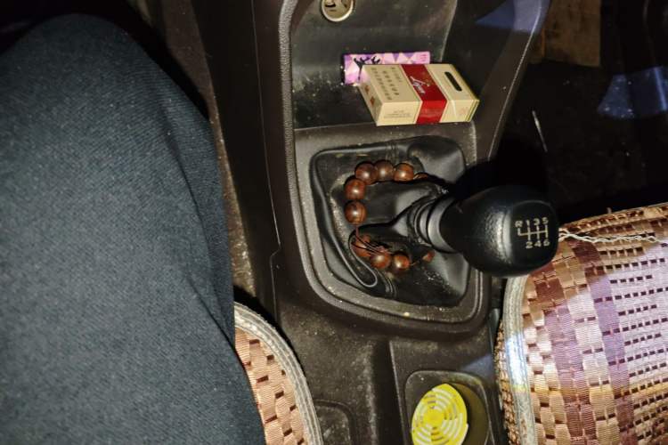 Used Wuling Hongguang V 2021 1.5L Jingqu Version LAR Gear Lever