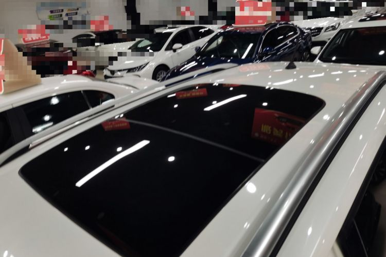 Used Ford Kuga 2018 EcoBoost 180 Two-Wheel-Drive Luxury Wing Edition Roof