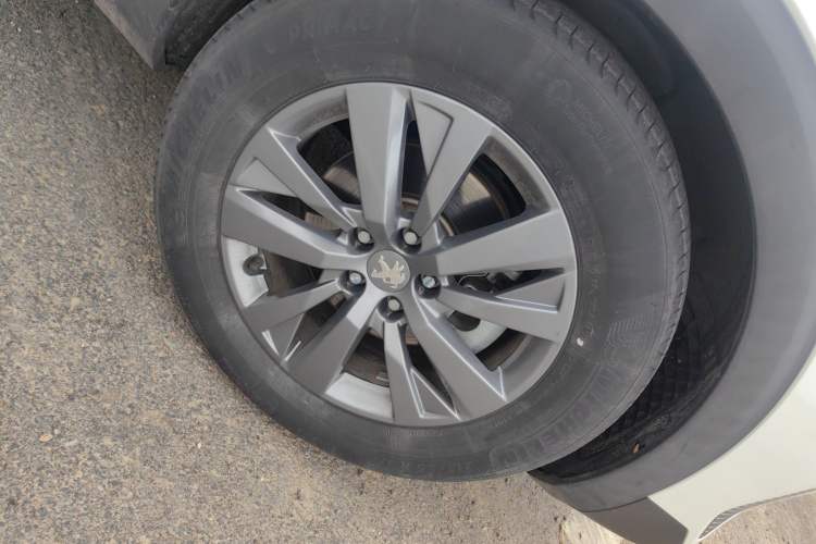 Used Peugeot 4008 2021 360THP Sharp Edition Right Front Wheel Hub