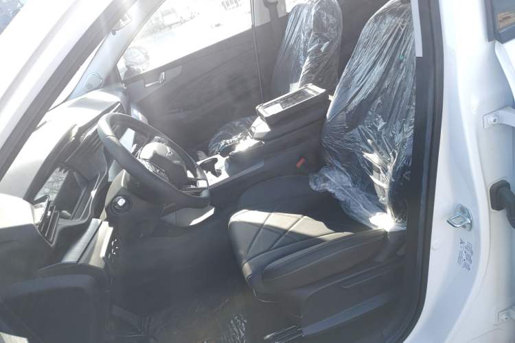 Used Cowin Kunlun 2025 1.5T Peak Edition 5 Seats