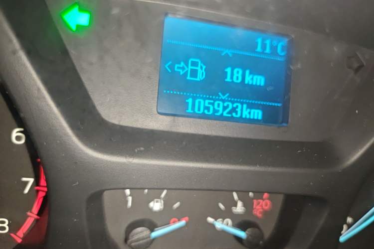 Used Ford Tourneo Custom 2016 2.0T Manual Elite Version