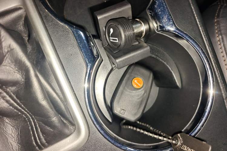 Used Toyota Highlander 2018 2.0T Four-Wheel Drive Luxury Version 7 Seats China VI Standard