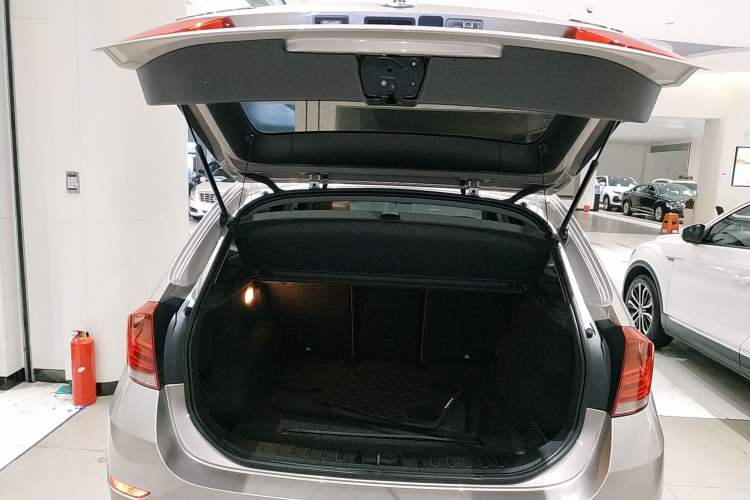 Used BMW X1 2013 sDrive18i Fashion Model