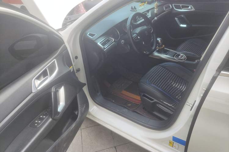 Used Peugeot 408 2016 1.6T Automatic Luxury Edition Driver Seat