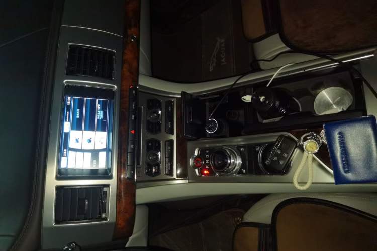 Used Jaguar XF 2014 XF 2.0T Luxury Edition
