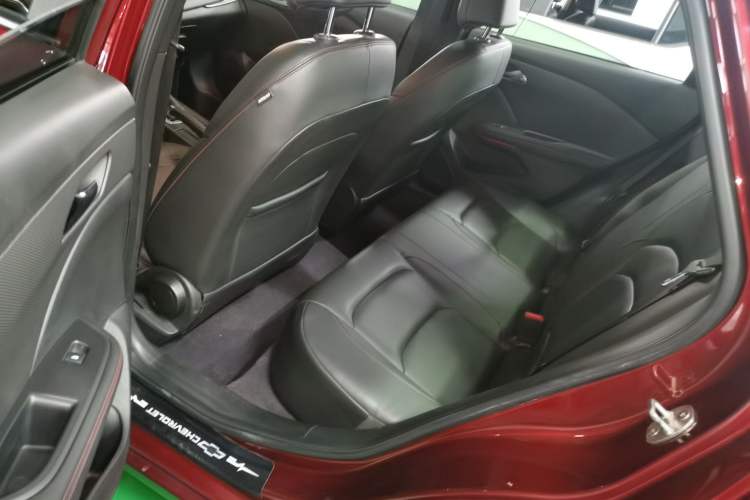 Used Chevrolet Monza 2020 Light Hybrid RS 330T Automatic Comfort Edition Left Rear Seat
