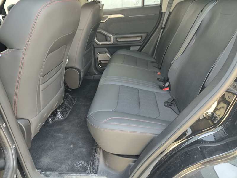 Used JETOUR Traveler 2023 2.0T All-Wheel-Drive CrossPRO — 16