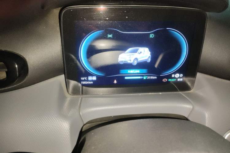 Used Leapmotor T03 2021 400 Luxury Edition Odometer Close Up