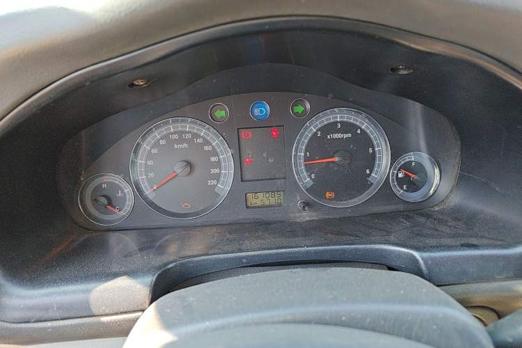 Used JAC Group Rein 2011 1.9T Two-Wheel-Drive Diesel Classic Trim
