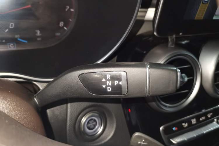 Used Mercedes-Benz GLC 2020 GLC 260 L 4MATIC Dynamic Model
