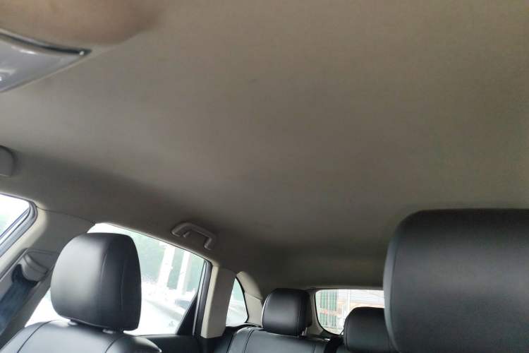 Used Zotye T600 2016 Sports Edition 1.5T Manual Luxury Model Headliner