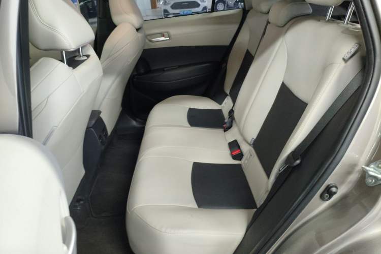 Used Toyota FRONTLANDER 2022 2.0L CVT Luxury PLUS Edition
