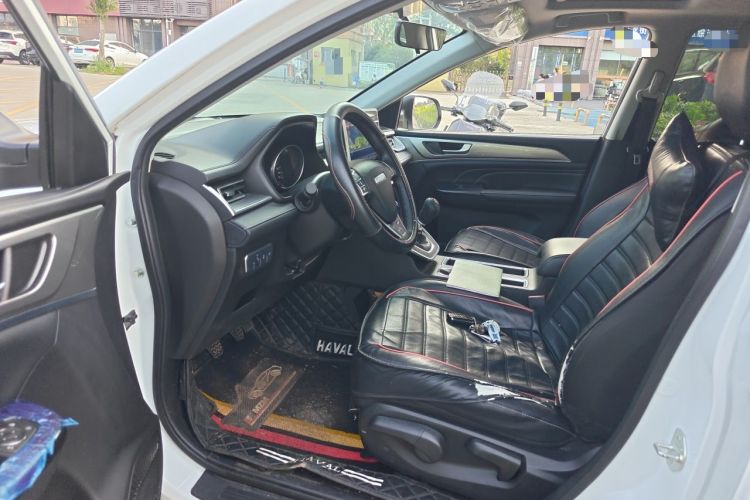 Used Haval M6 2021 PLUS 1.5T Manual Luxury Smart Connectivity Model
