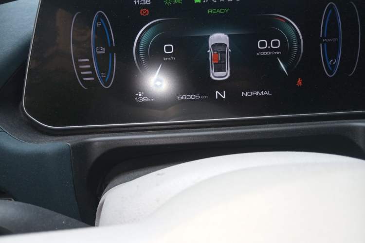 Used ORA Good Cat 2022 400km Standard Range Luxury Version Ternary Lithium Odometer Close Up