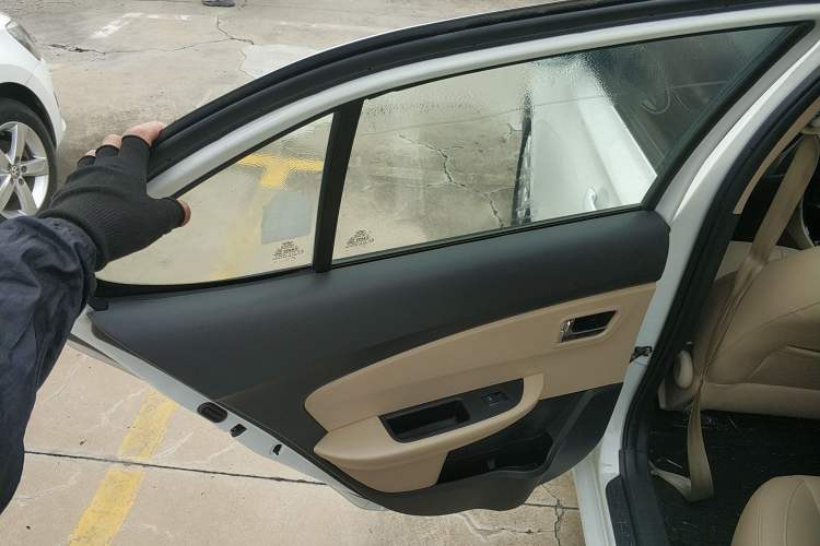 Used Chery E3 2013 1.5L Manual ZhiShang Model