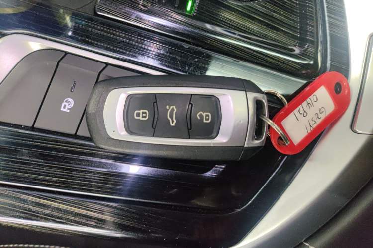 Used Geely Auto Emgrand GT New Energy 2018 1.5T PHEV Yao Ling Edition Interior 1