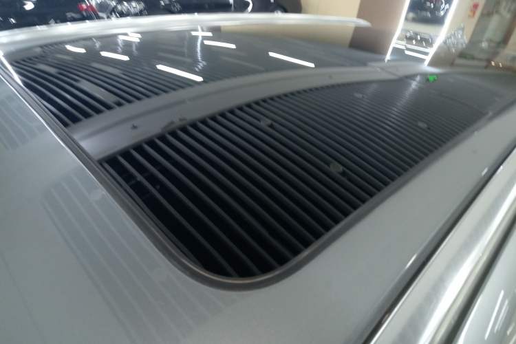 Used Wey VV6 2018 2.0T Two-Wheel-Drive Ultra-Luxury Version China V Standard