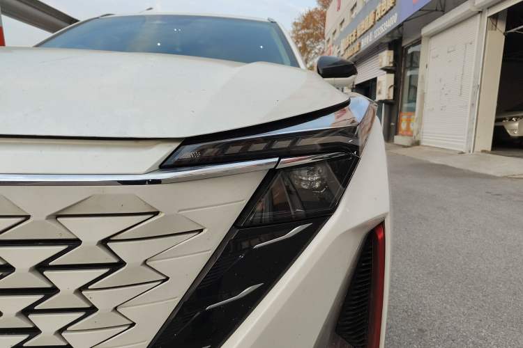 Used Oshan Z6 2022 Blue Whale 1.5T DCT Smart Edition Urban Version