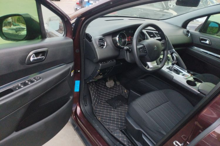 Used Peugeot 3008 2016 2.0L Automatic Classic Edition
