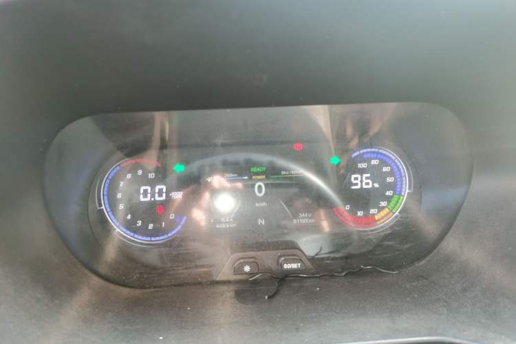 Used Chana Ruixing EM80 2023 Flat-Top Double-Door 2-Seater 60 kW 41.932 kWh