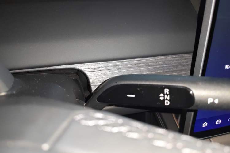 Used ONVO L60 2024 60 kWh Rear-Drive Version