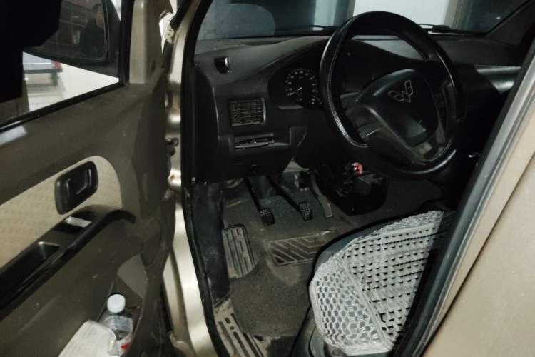 Used Wuling Rongguang 2019 1.5L Extended Basic Version