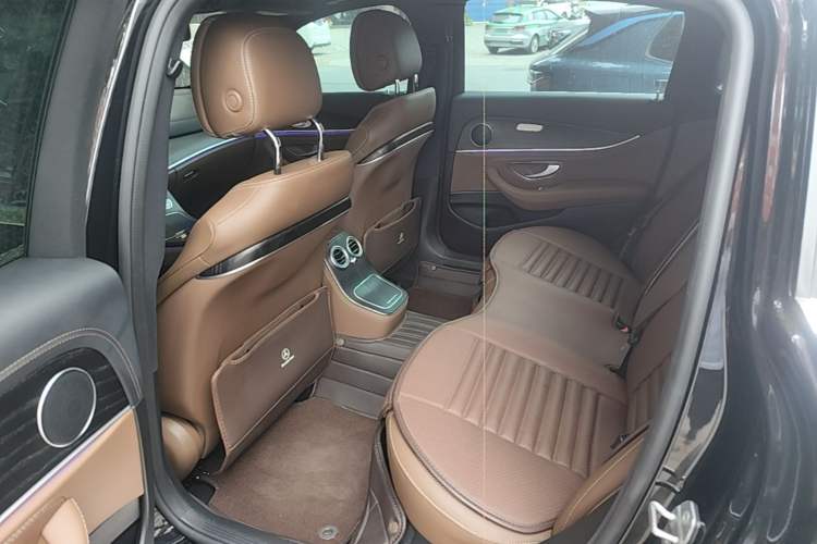 Used Mercedes-Benz E-Class 2023 Restyled E 300 L Sporty and Stylish Edition
