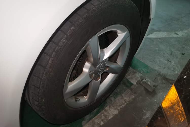 Used Audi A4L 2013 35 TFSI Automatic Standard Model
