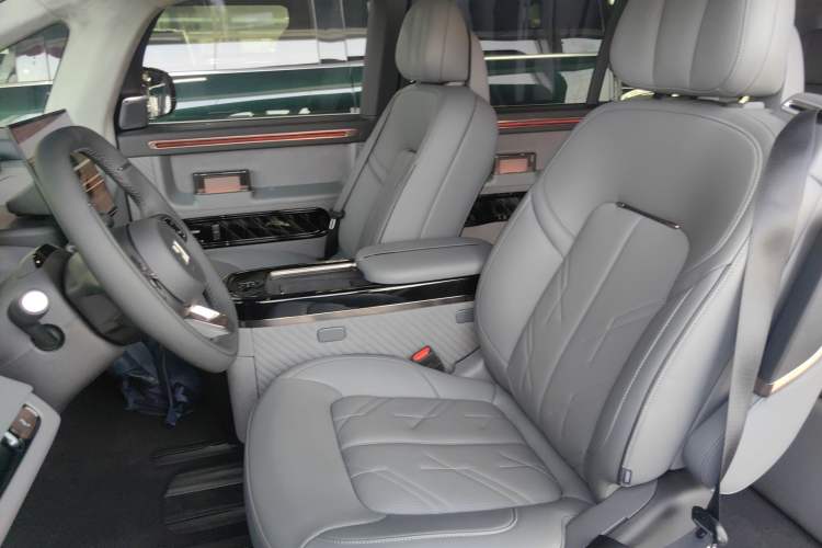 Used Zeekr MIX 2025 Intelligent Driving Version Left Front Seat