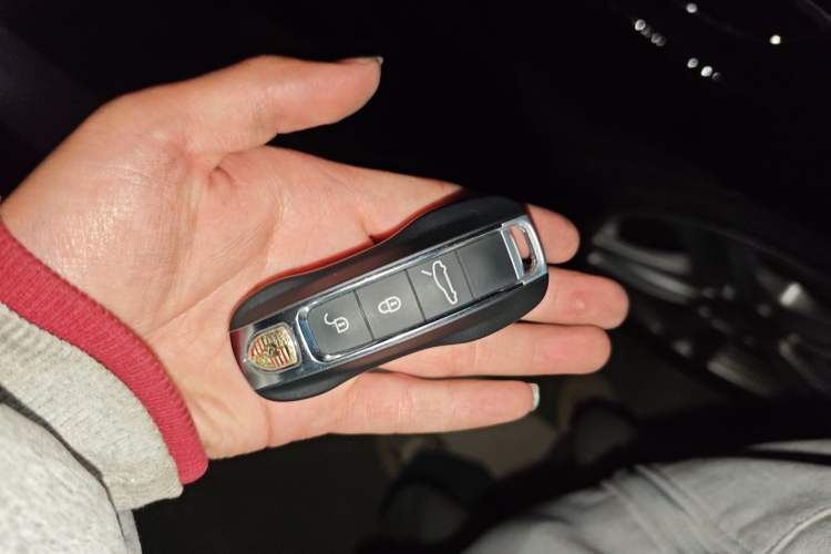 Used Porsche Panamera 2010 Panamera 4 3.6L Vehicle Key