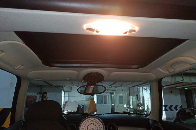 Used MINI 2012 1.6L COOPER Baker Street
