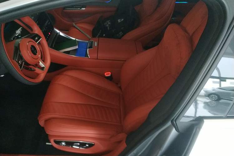 Used Yangwang U7 2025 PHEV Five-Seat Luxury Edition