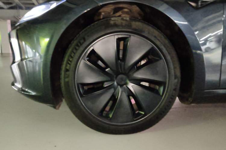 Used Tesla Model 3 2023 Rear-Wheel-Drive Version
