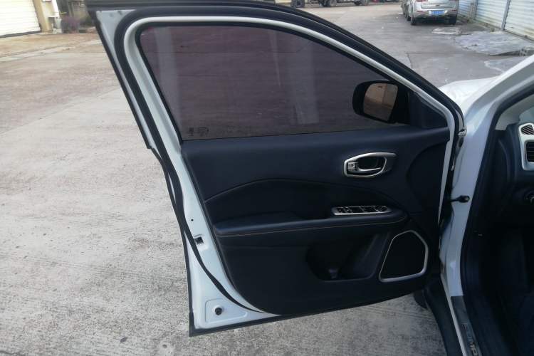 Used Jeep Compass 2017 200T Automatic Family Enjoyment Four-Wheel Drive Edition