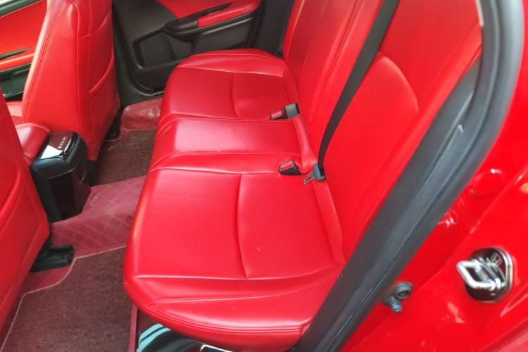 Used Honda Civic 2016 220TURBO CVT Luxury Edition
