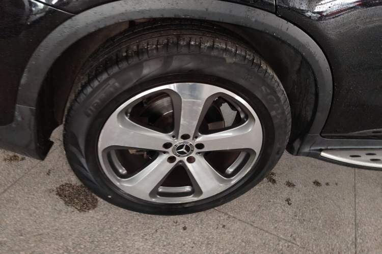 Used Mercedes-Benz GLC 2017 GLC 260 4MATIC Luxury Model