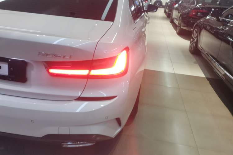 Used BMW 3 Series 2022 325Li M Sport Package