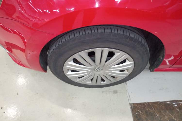 Used Volkswagen Polo 2016 1.6L Automatic Comfort Model