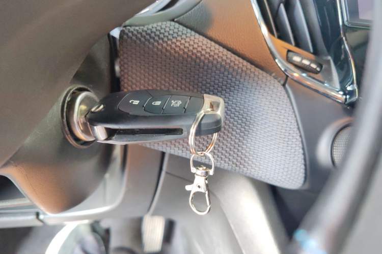 Used Chevrolet Cruze 2018 320 Automatic Pioneer Sunroof Edition